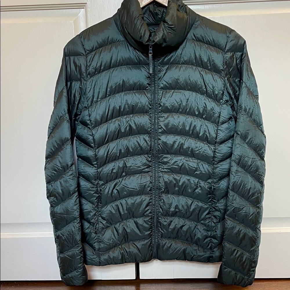 Uniqlo Ultra Light Diwn Puffer Jacket